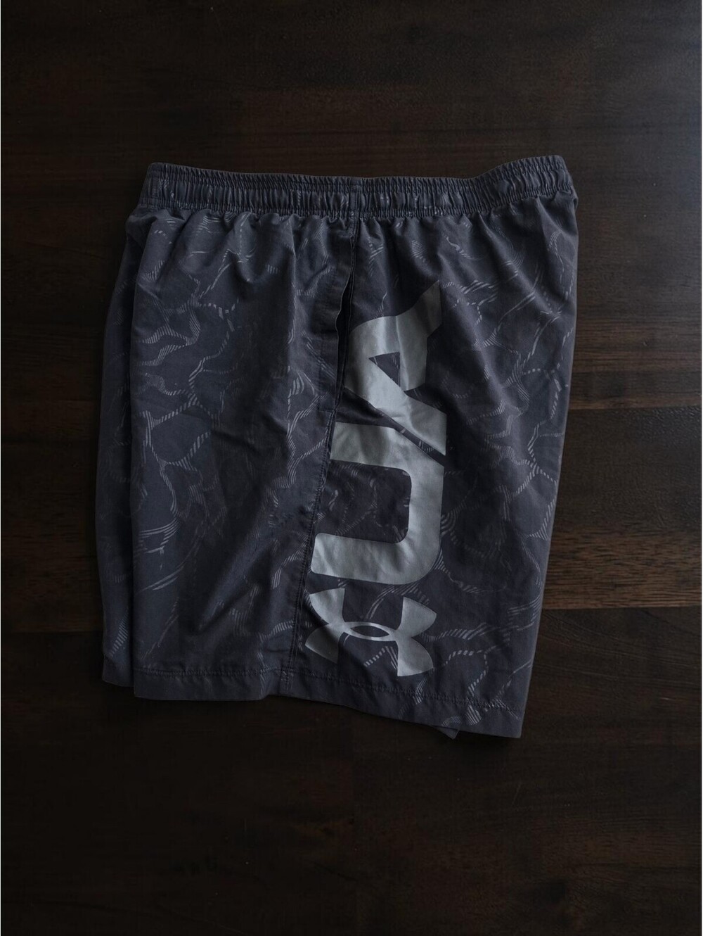 Under Armour Men's Loose Fit HeatGear Athletic Shorts Large - Picture 2 of 5